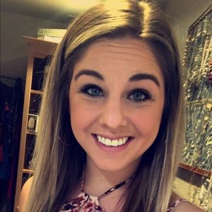 Meet your Posher, Ellen